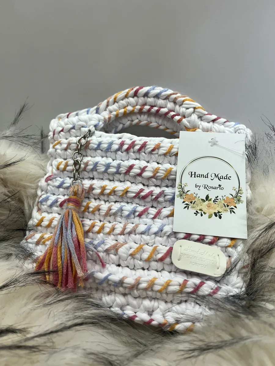 Bolso hecho a mano color blanco multicolor de algodón