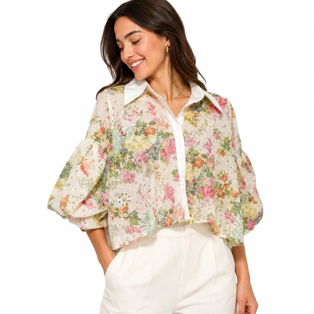 Blusa floral con volantes