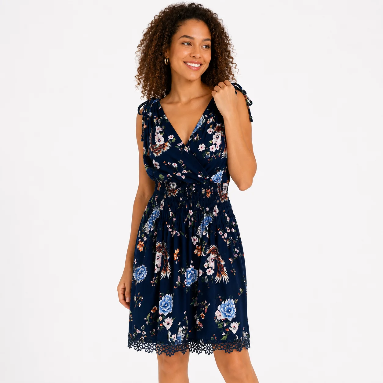 Vestido Floral Azul Marino con Escote Cruzado