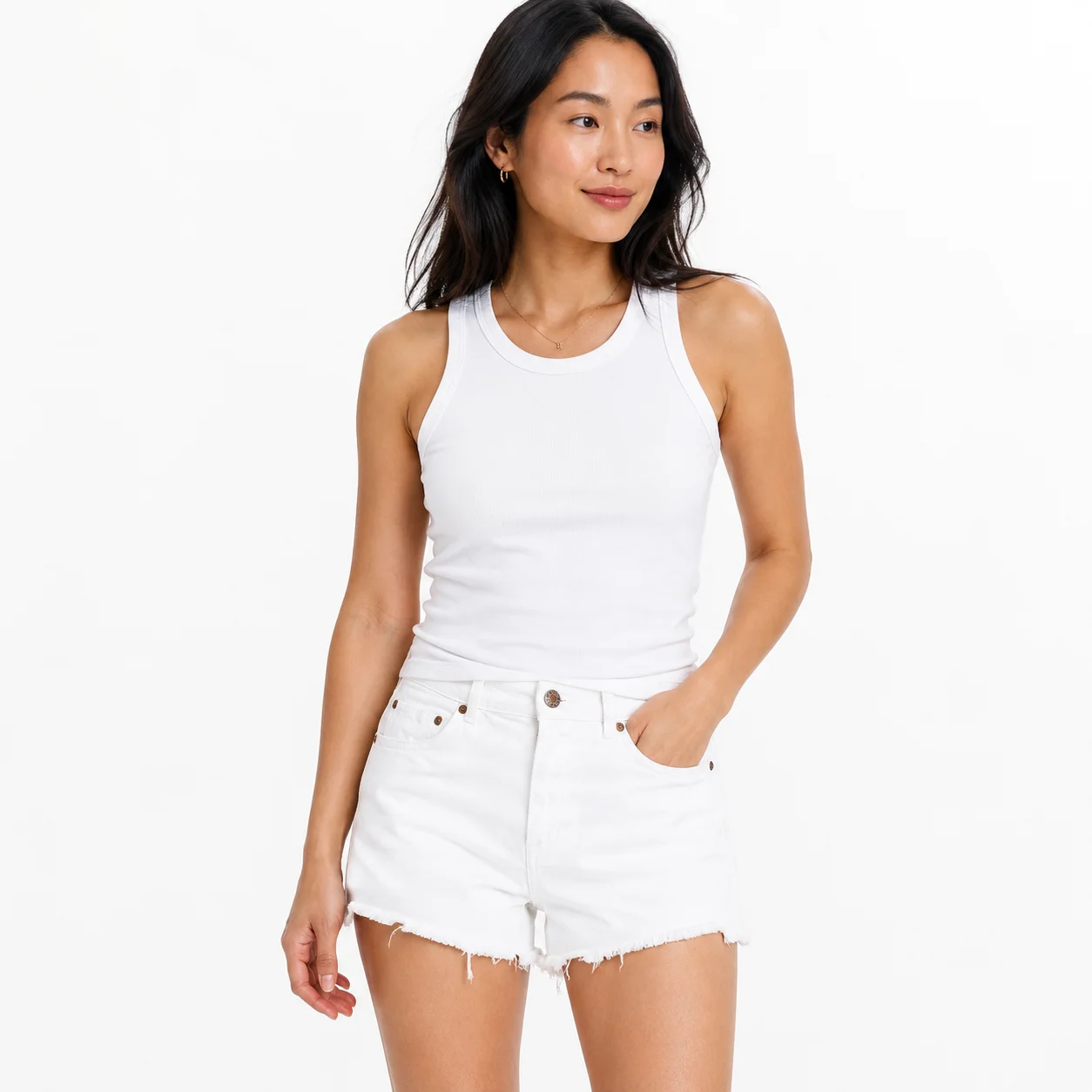 Shorts blancos deshilachados Bershka BSK