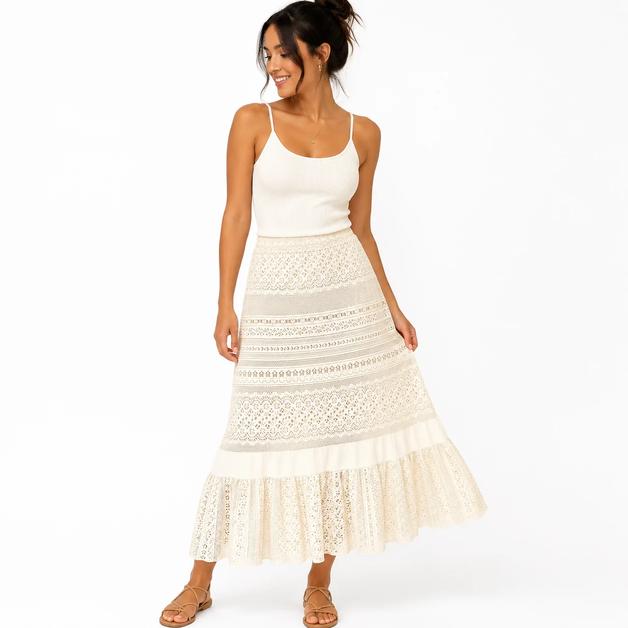 Falda midi calada de encaje beige