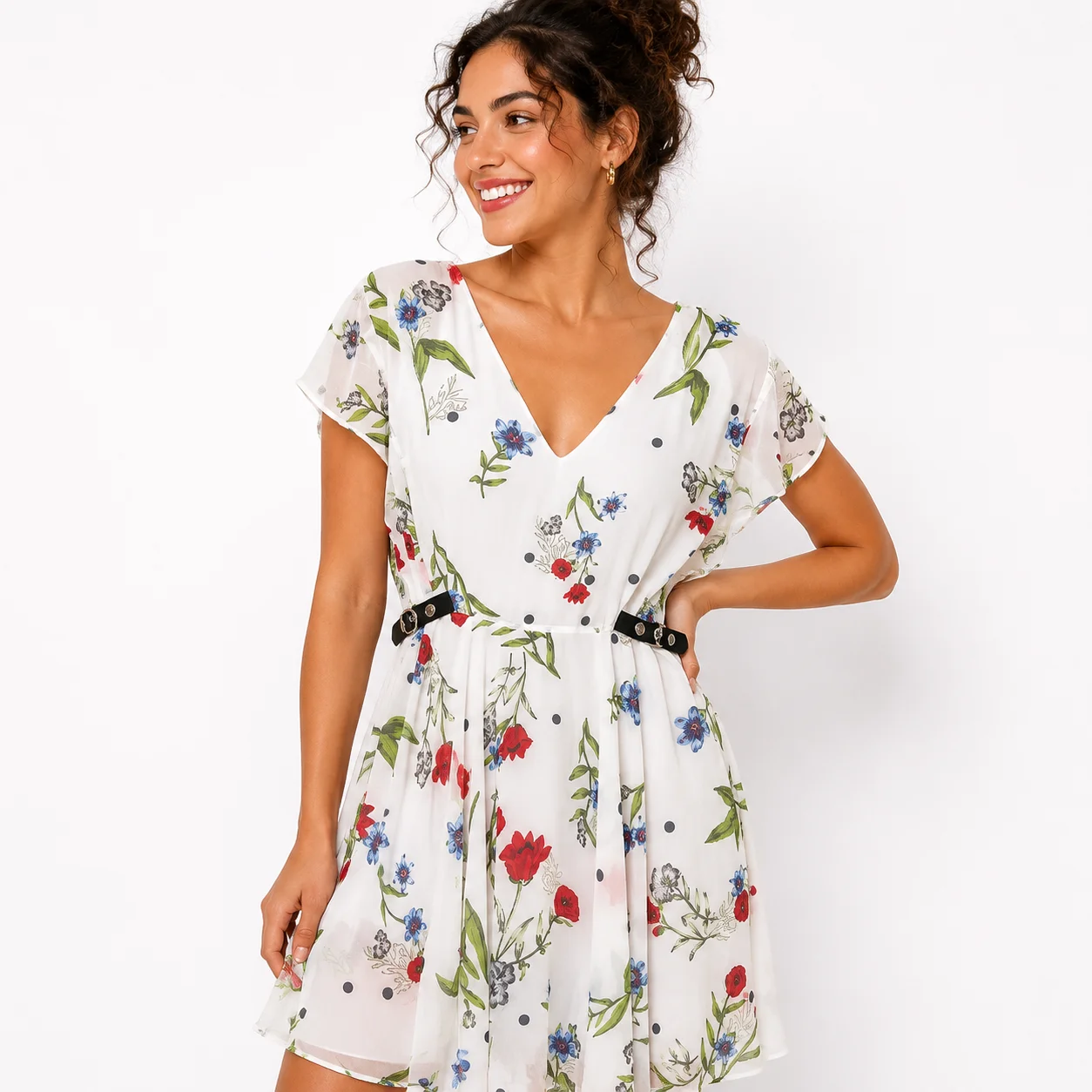 Vestido blanco GUESS de cinturillas negras