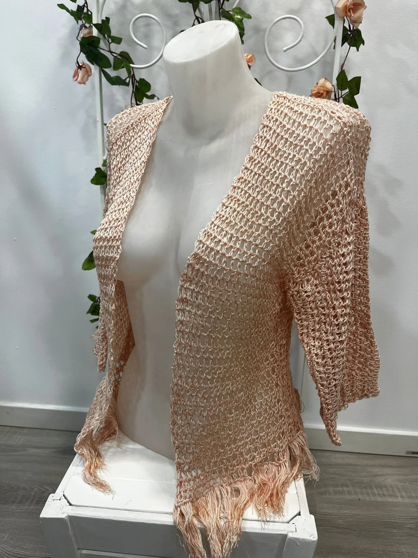 Kimono crochet rosa claro