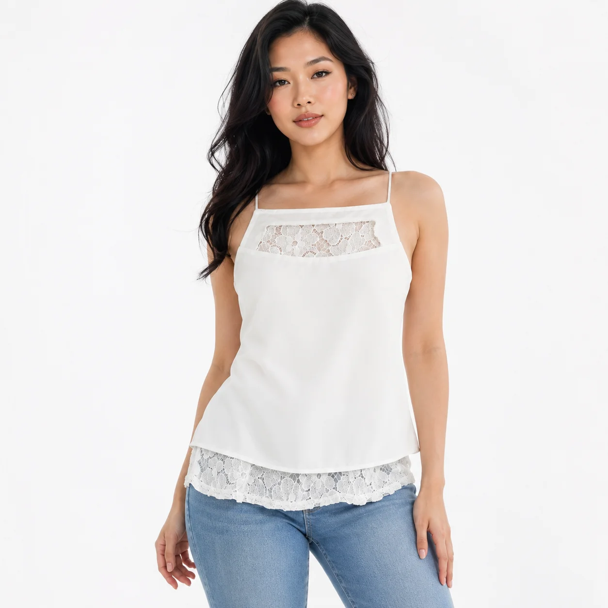 Top blanco de tirantes con encaje floral