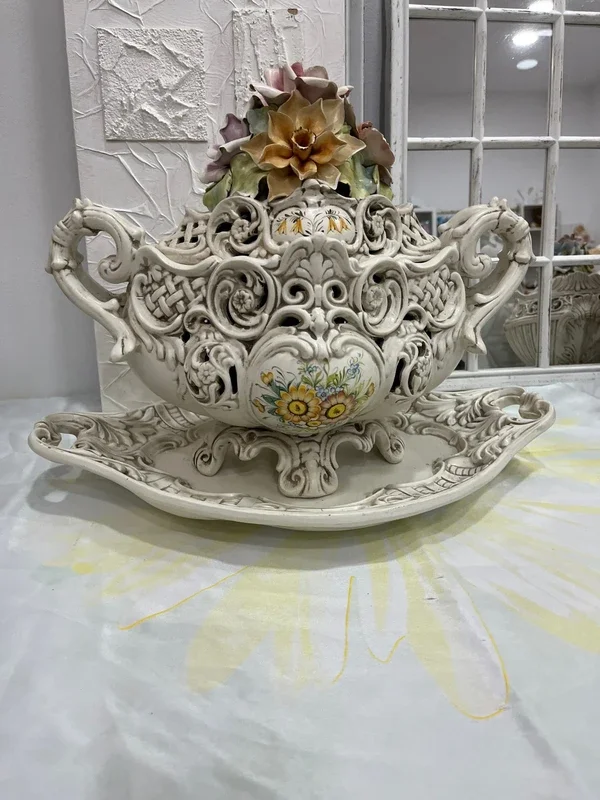 Centro de mesa decorativo floral