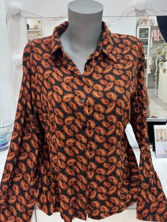 Camisa estampada paisley mujer