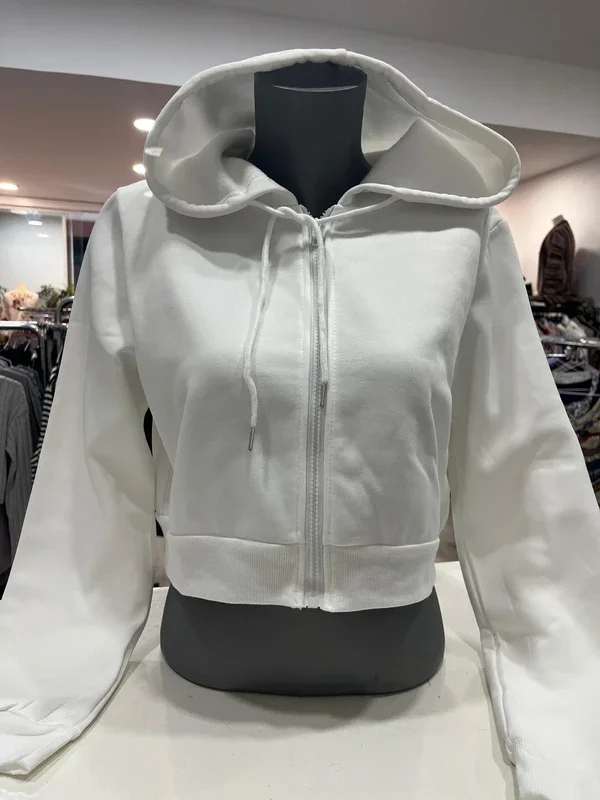 Sudadera con capucha blanca corta