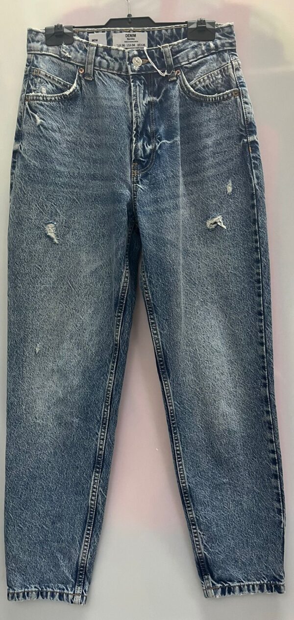 Pantalón Mom Fit de Segunda Mano – Bershka - Imagen 2