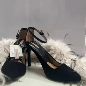 Tacones de Salón Stradivarius con Pulsera al Tobillo Talla 39