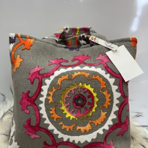 Bolso étnico con estampado de colores
