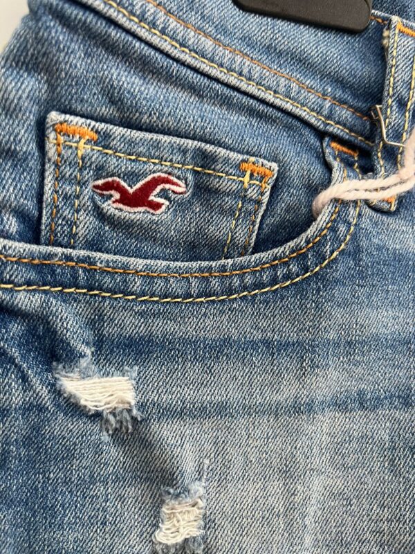 Shorts vaqueros con efecto desgastado - Imagen 2