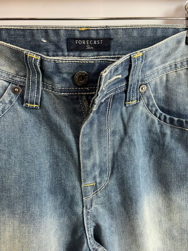 Bermudas vaqueras slim fit de segunda mano - Imagen 3