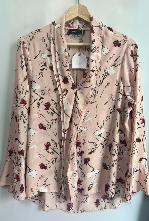 Blusa rosa con estampado floral Cortefiel - Imagen 2