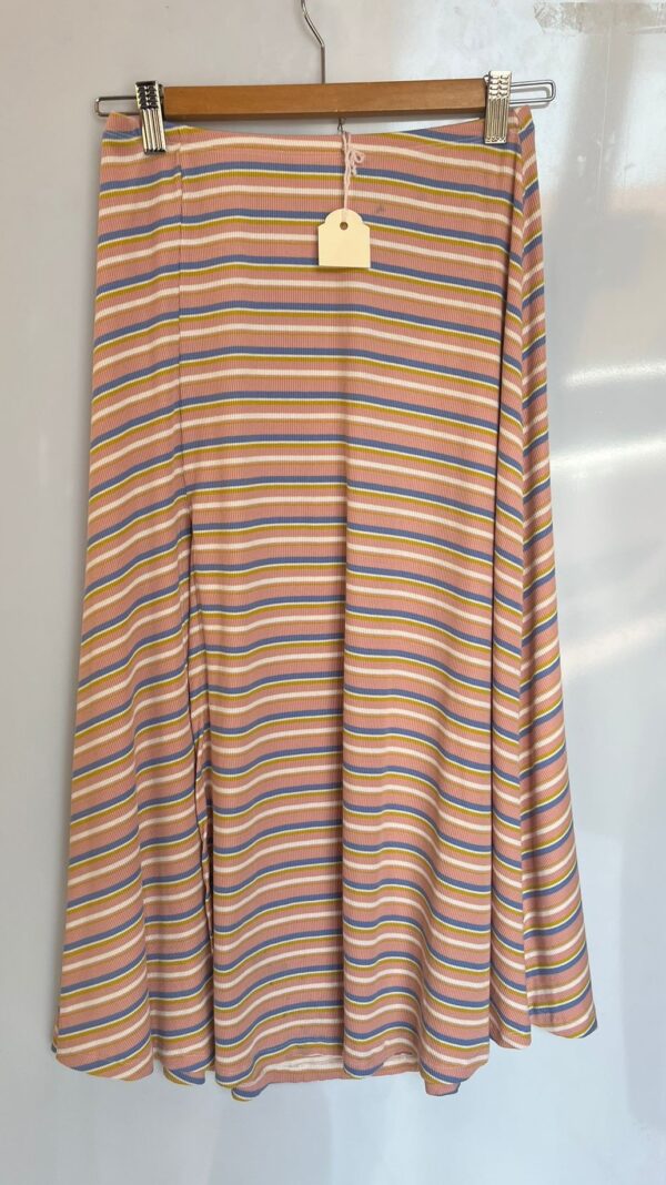 Falda midi a rayas multicolor Olivaceous - Imagen 2