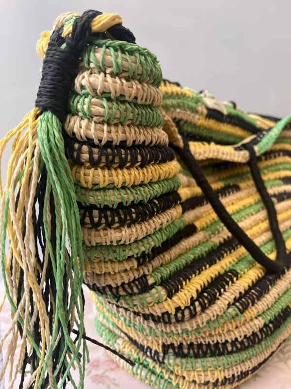 Set de bolsos MANGO de rafia Segunda Mano - Imagen 4