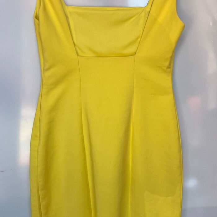 Vestido ajustado amarillo ZARA TRF