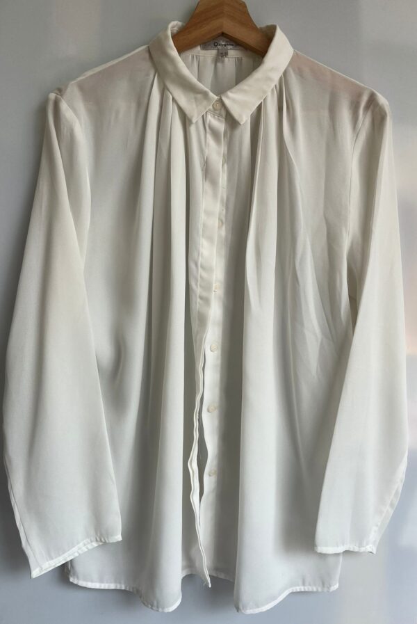 Blusa blanca con cuello camisero (Talla L) - Imagen 2