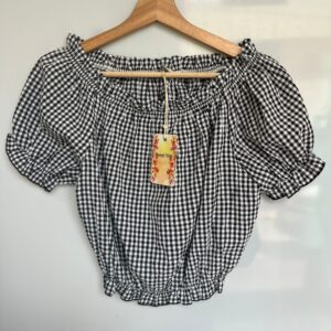 Blusa de cuadros vichy hombros caídos