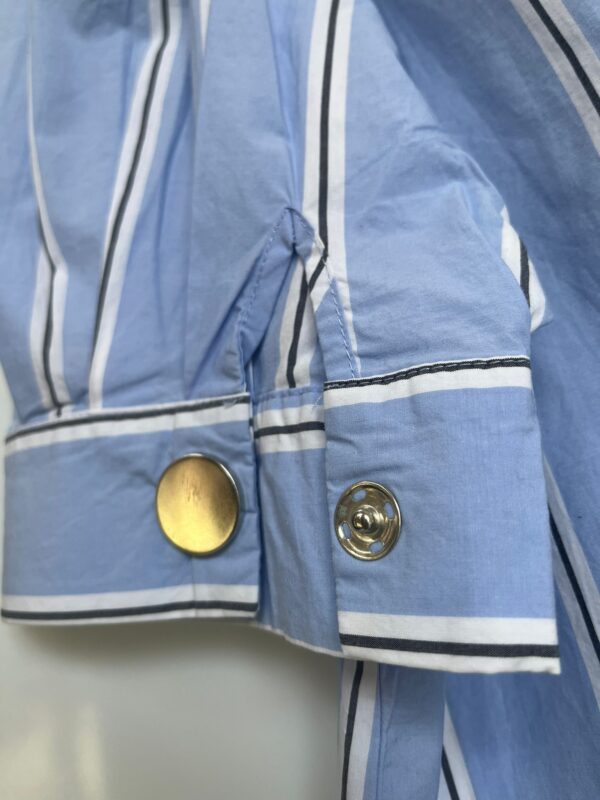 Blusa con manga abullonada Stradivarius - Imagen 3