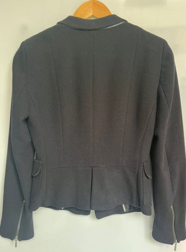 Blazer negro entallado Zara Basic - Imagen 2