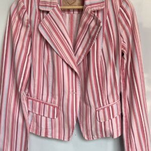 Blazer de rayas rosa pastel - Stradivarius