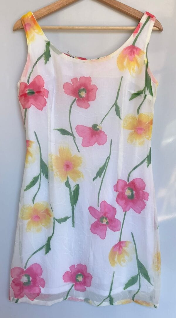 Vestido blanco floral acuarela sin mangas - Imagen 2
