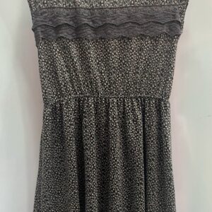 Vestido floral Pull&Bear Negro con Encaje - Talla M