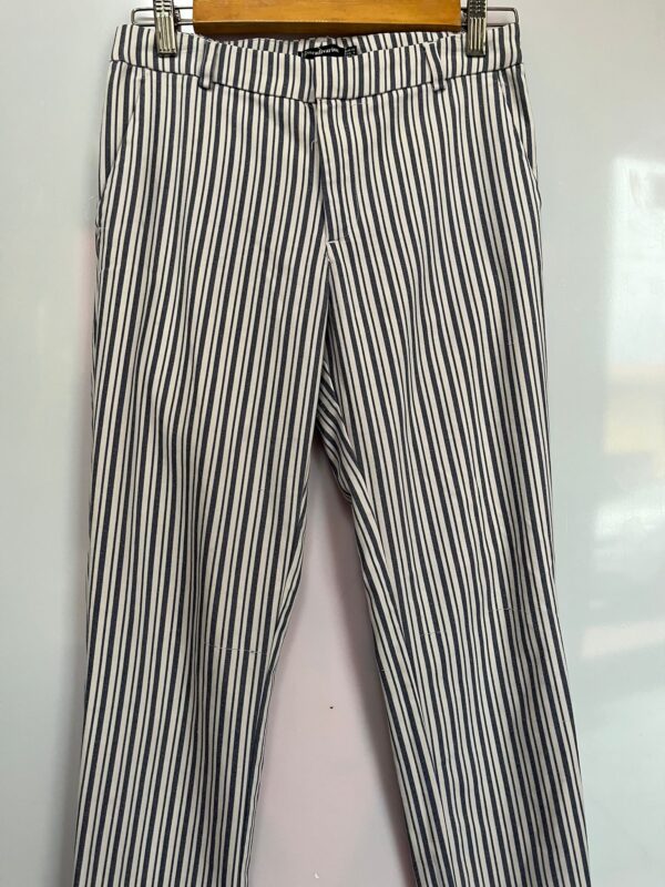 Pantalón Stradivarius a Rayas Azul Marino y Blanco Talla 36