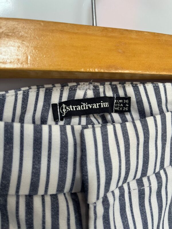 Pantalón Stradivarius a Rayas Azul Marino y Blanco Talla 36 - Imagen 2