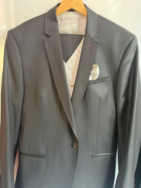 Traje de boda para hombre con chaleco