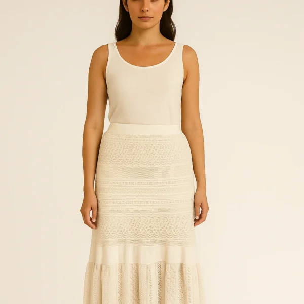 Falda midi calada de encaje beige