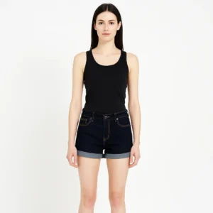 Shorts denim oscuros con vuelta