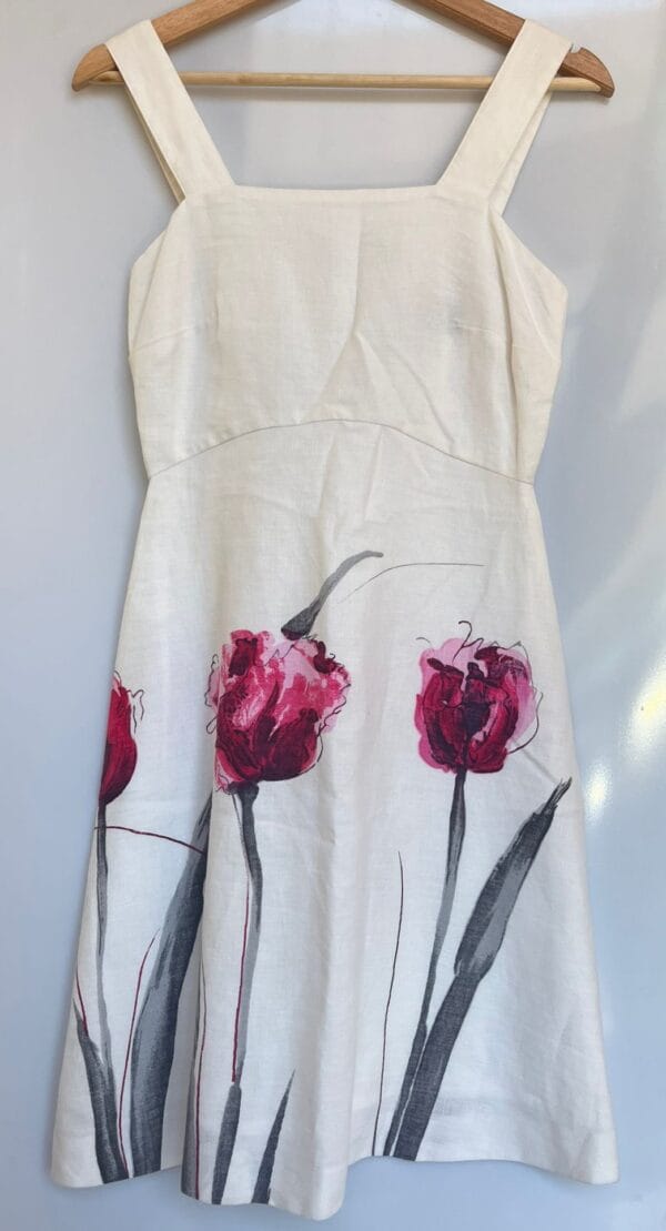 Vestido blanco con tirantes anchos - Imagen 2