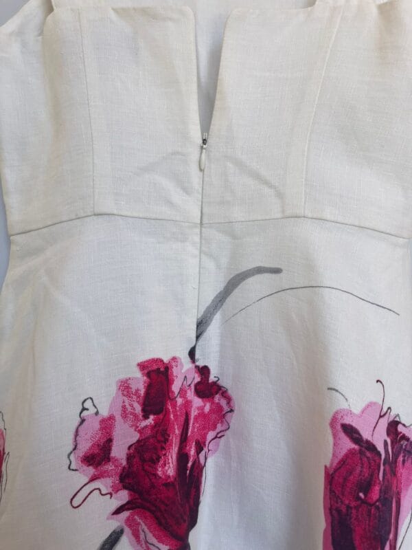Vestido blanco con tirantes anchos - Imagen 3