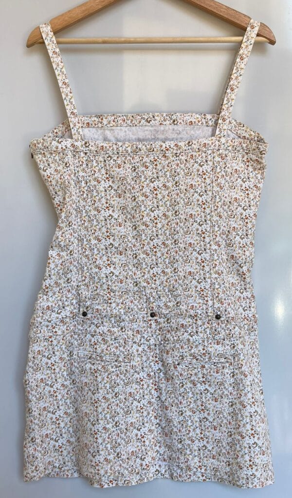 Vestido con tirantes estampado floral mini