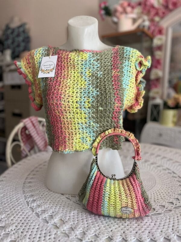Top de crochet multicolor con bolso a juego - Imagen 3