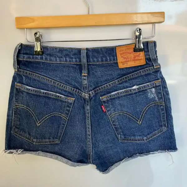 Shorts Levi’s 501 desgastados Segunda mano - Imagen 3