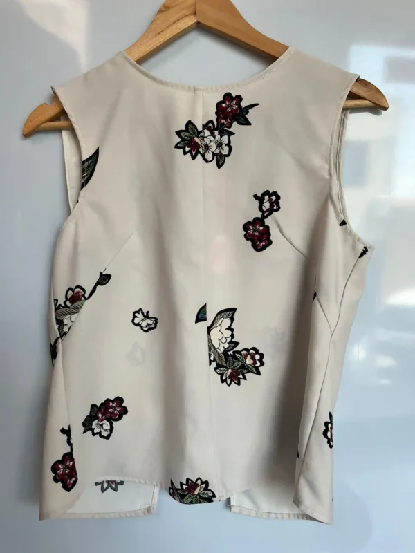 Top Zara Basic floral sin mangas - Imagen 2