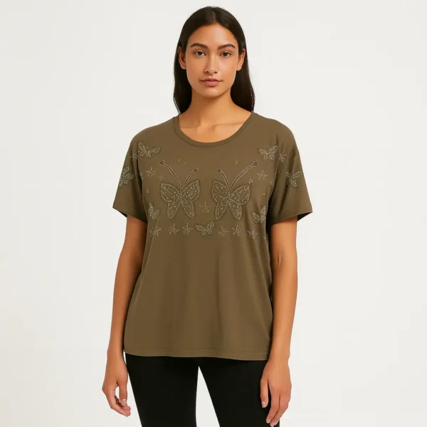 Camiseta verde con mariposas brillantes